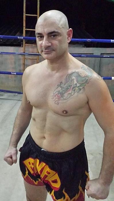 Fayad FAYAD Champion méditerranée de Muay Thaï (Boxe Thaïlandaise) et kick Boxing; Fondateur de la  F.I.T.B.S. PRO. Photo prise le 21/11/2014 à Pattaya THAILANDE
               
   
   
   
   