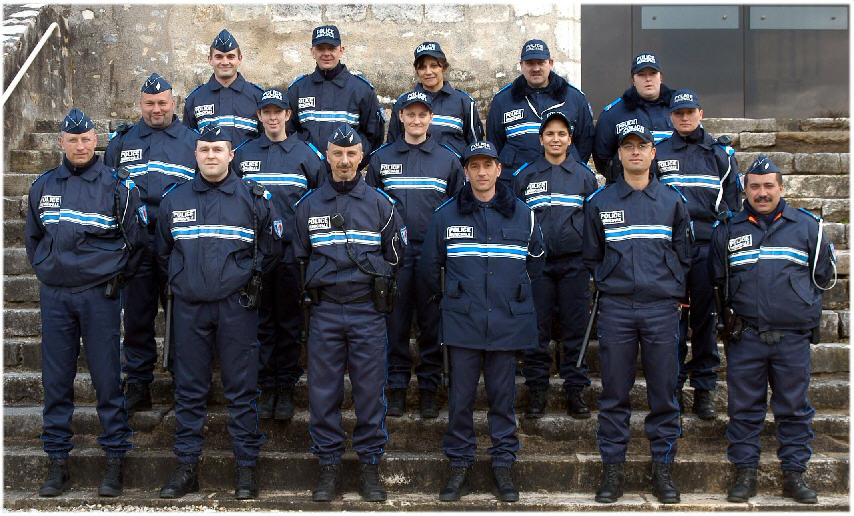 POLICE MUNICIPALE CHATEAUROUX  formée par la F.I.T.B.S. PRO  en Tonfa et GTPI